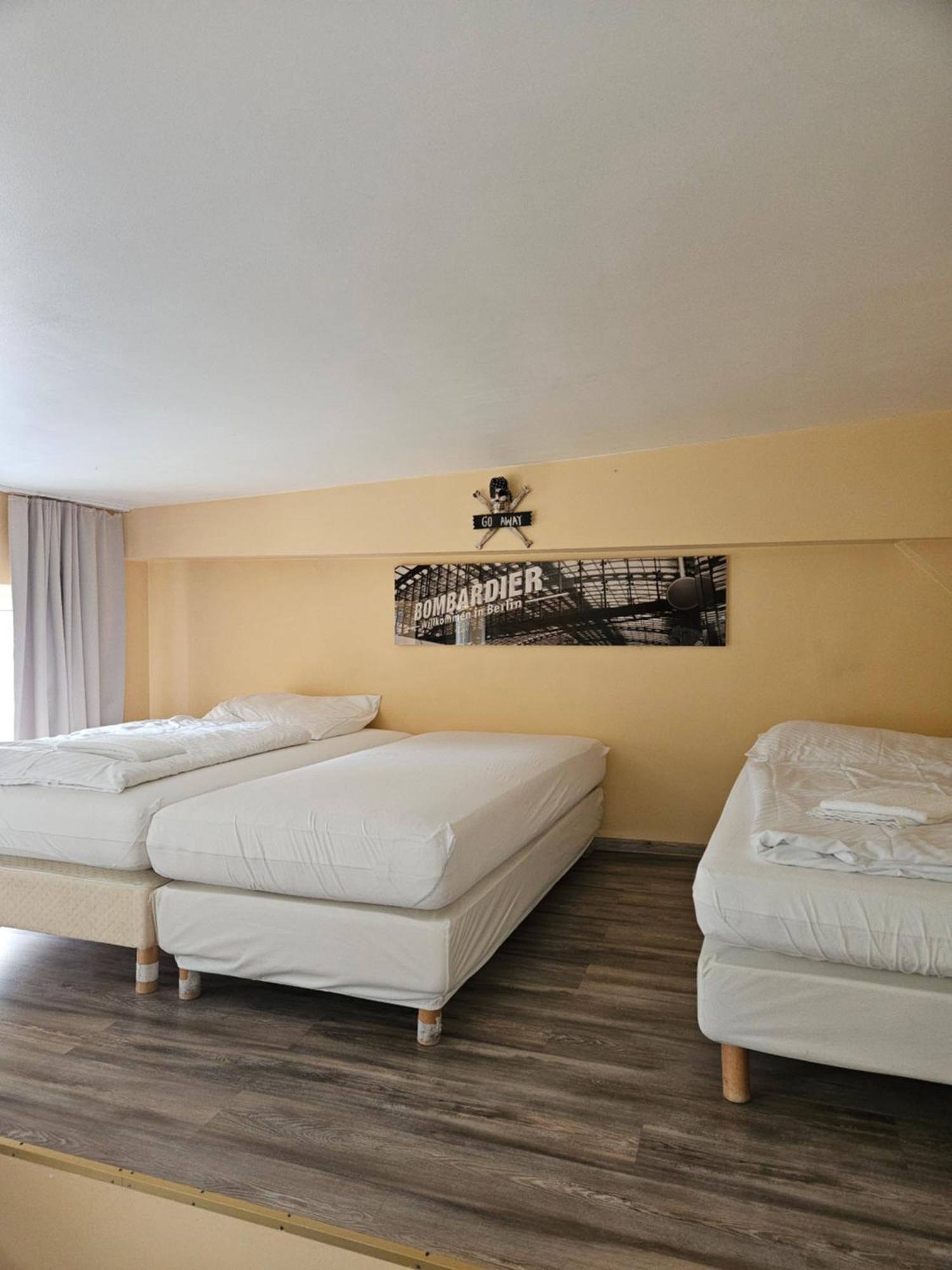 Pension 11 Apartments By Lorenc Berlin Eksteriør bilde